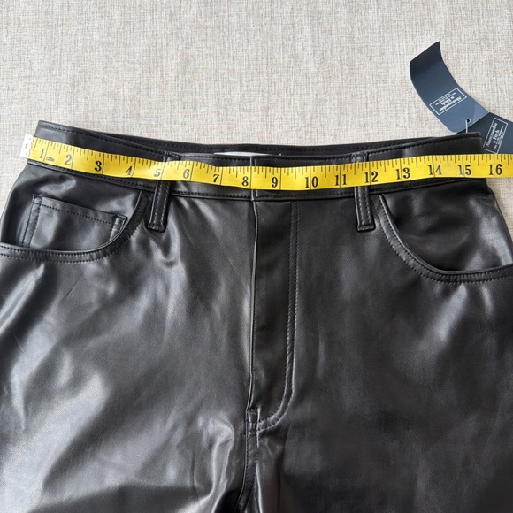 Abercrombie & Fitch Womens 12 Short Ultra High-Rise Faux Leather Straight Pant - Picture 6 of 13